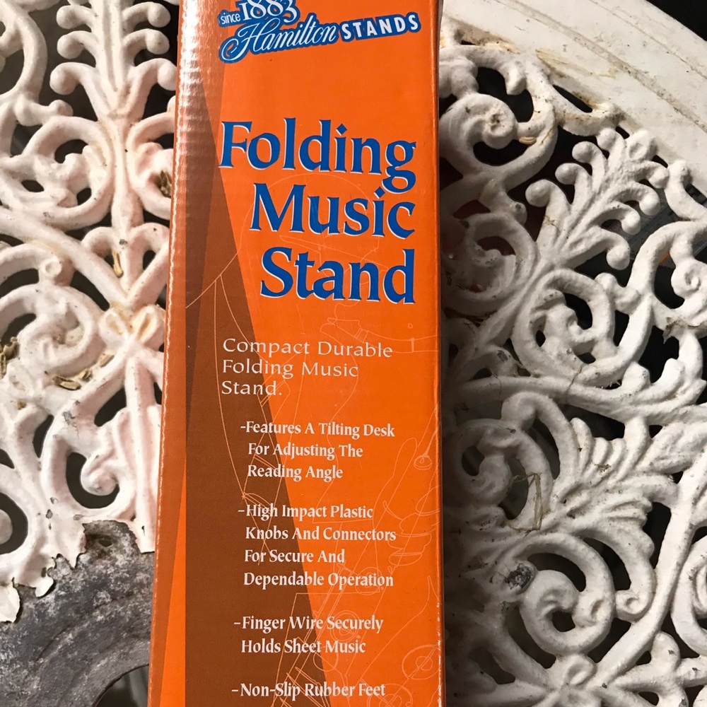 Hamilton folding music stand with carry bag